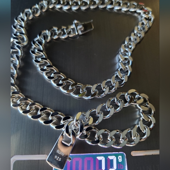 New 10mm Solid .925 Sterling Silver Cuban Link Chain, 24" Long  Never Used - Picture 9 of 10